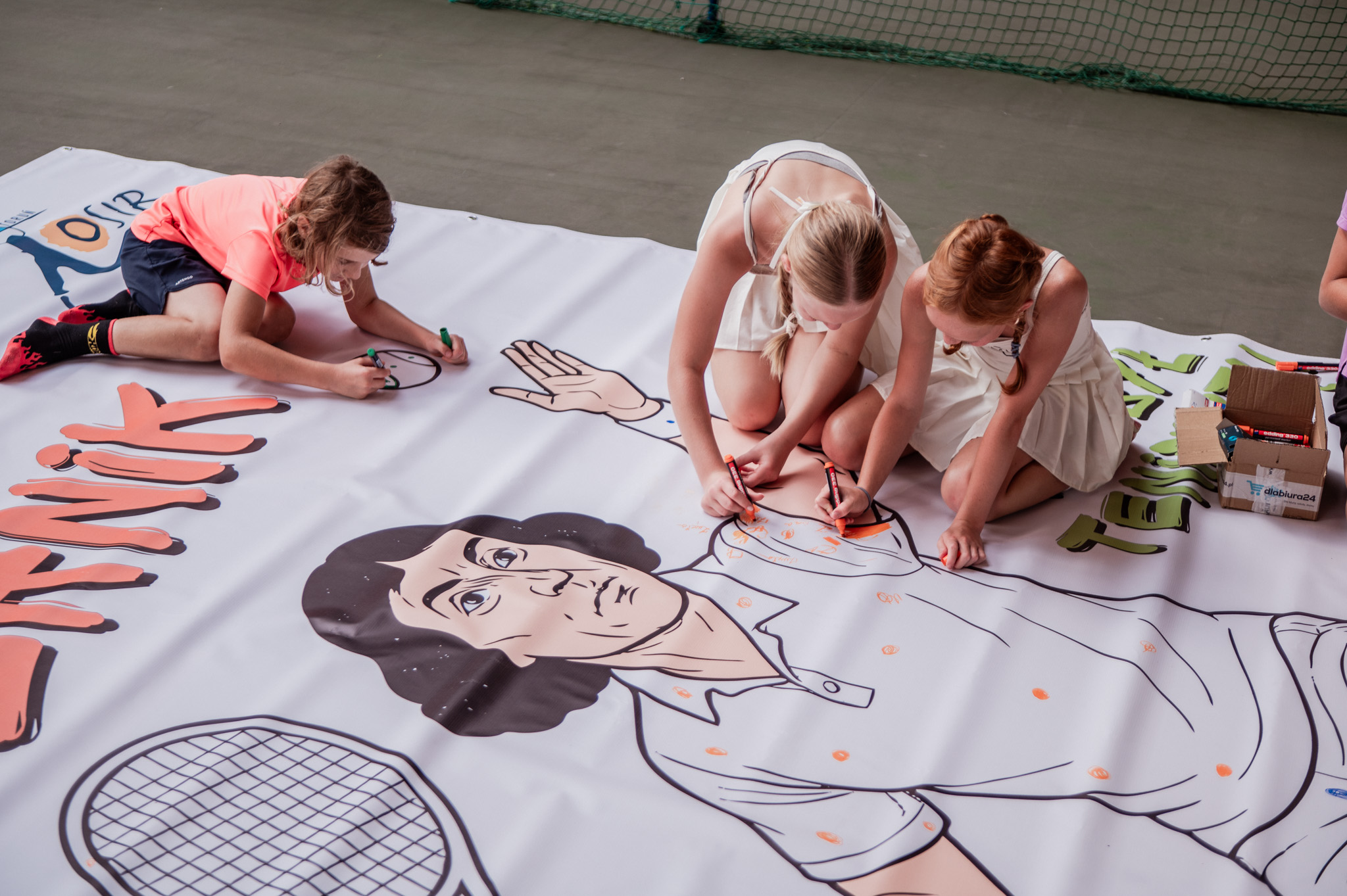 Image gallery marquee